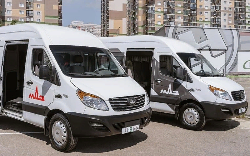 микроавтобус и фургон МАЗ